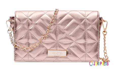 Crossbody Bags for Women: The Perfect Blend of Style and Functionality