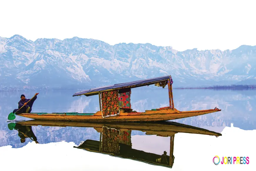 Where Snow Meets Romance: Your Dream Kashmir Escape