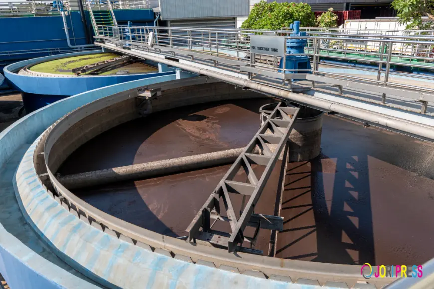 How Does a Residential Sewage Treatment System Work?