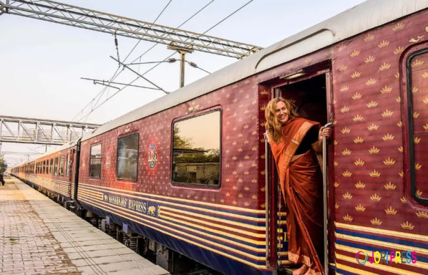 What is the Schedule of the Maharajas Express Train for This Season