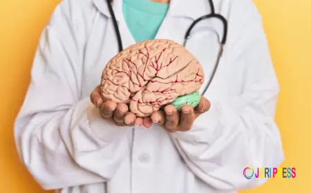 10 Key Signs You Should See a Neurologist for Your Headache