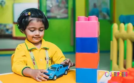 What Parents Miss During Daycare Tours: 10 Red Flags Hidden Behind a Friendly Smile