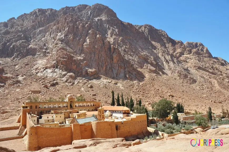 Discover the Sacred Beauty of Mount Sinai Travel