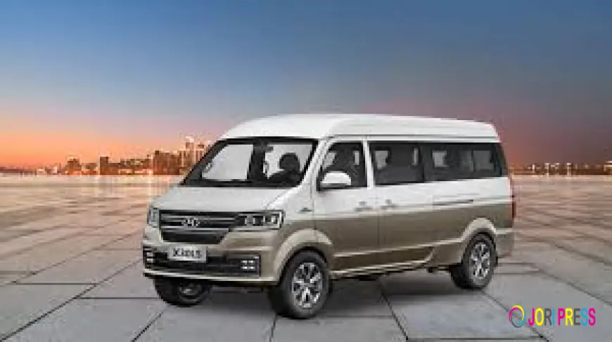 Room for Everyone: Finding Dependable 7 Seater Van for Sale