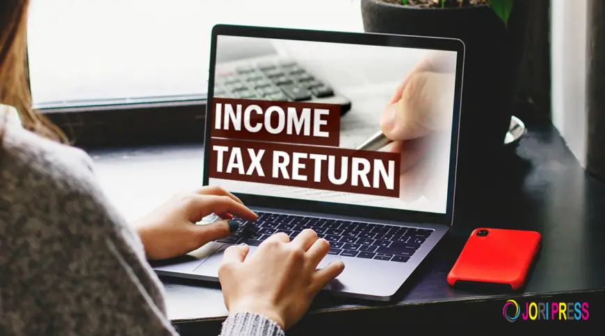 How Much Does It Cost to Have Someone Do Your Tax Return?