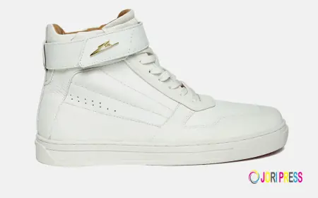 What Should I Wear With White Sneakers? The Ultimate Style Guide for Men
