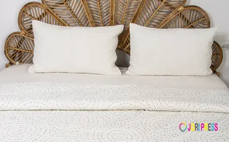 The Warmth of Tradition: Why Kantha Quilts Are the Ultimate Winter Essential