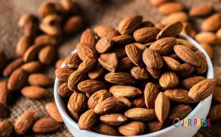 Can We Eat Flavoured Almonds Every Day? Health Facts