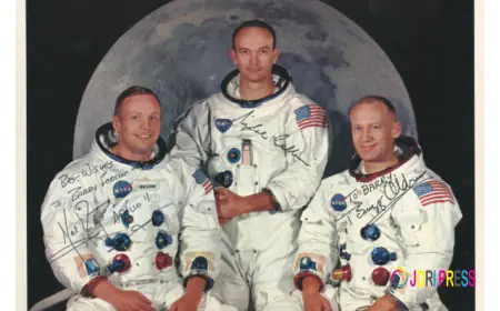 Items Signed by Lincoln, Marilyn, Ruth, Apollo XI Crew are in University Archives' Jan. 7th Auction