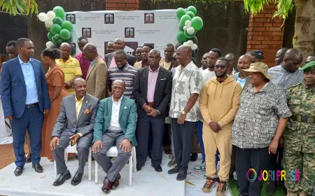 Maj. Gen. Bainomugisha commends Brig. Lukyamuzi for tackling land grabbing task 