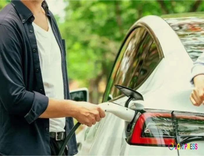 Hybrid vs Petrol Rentals: Which Is Better for Your Trip?