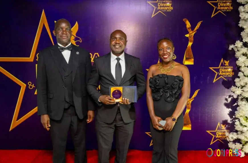 SMACKOBA recognizes Cavendish University’s E.D David Mutabanura with the  Distinguished Achiever Award