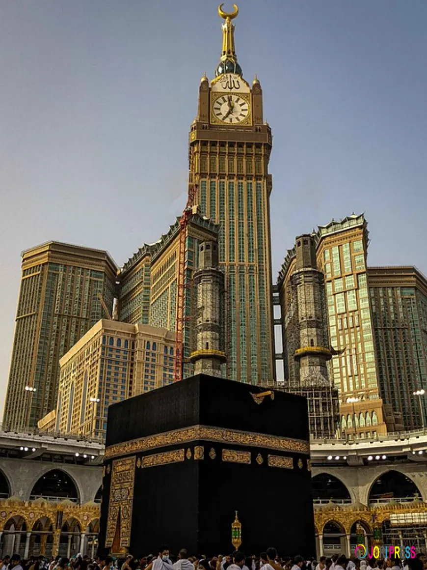 Top Places to Visit in Makkah and Madinah During Umrah