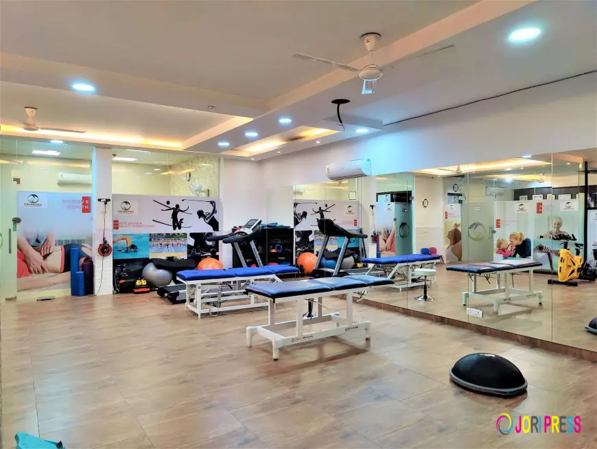 Prognosia Healthcare - Advanced Physiotherapy & Pain Relief Clinic in Gurgaon