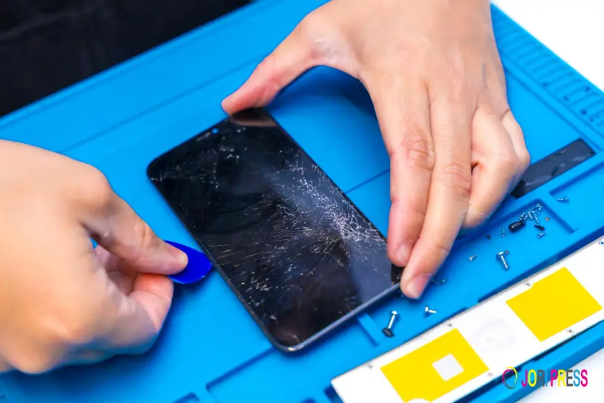 URPhone Store Brings Reliable Samsung Screen Repair to Orlando, FL Customers