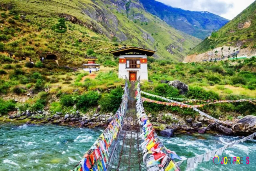 A Slow Travel Guide to Bhutan: Happiness, Nature & Mindful Journeys