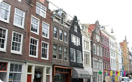 Historic Hotel Canal House Amsterdam | Boutique Stay at Prinsenhof