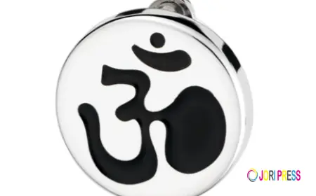 Is Ordering a Braided Black Leather Bracelet Online the New Way to Wear Meaning?