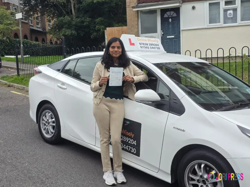 Building Confidence Behind the Wheel: Supportive Driving Lessons in Tolworth