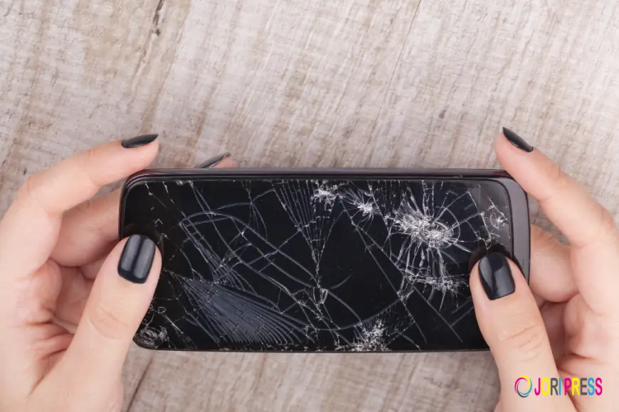 Haiou Mobile Repair Carousel Introduces Fast Solutions for Cracked Screens, Helping Users Save Time and Money