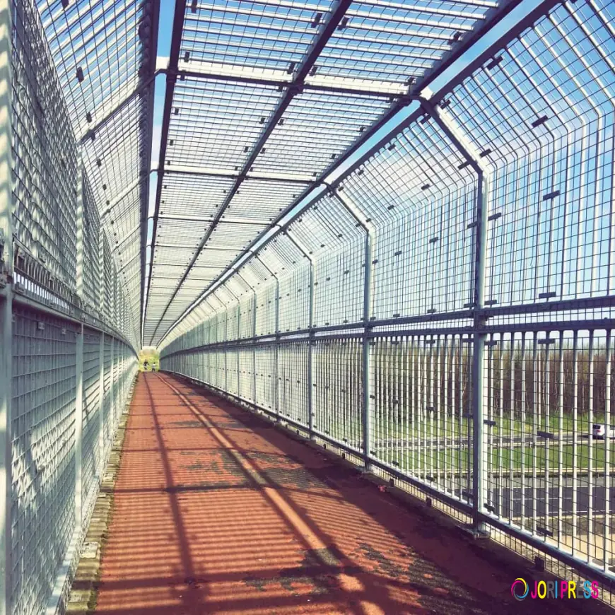Upgrade Privacy and Security with Tubular Fencing in Melbourne from Vanguard Fencing