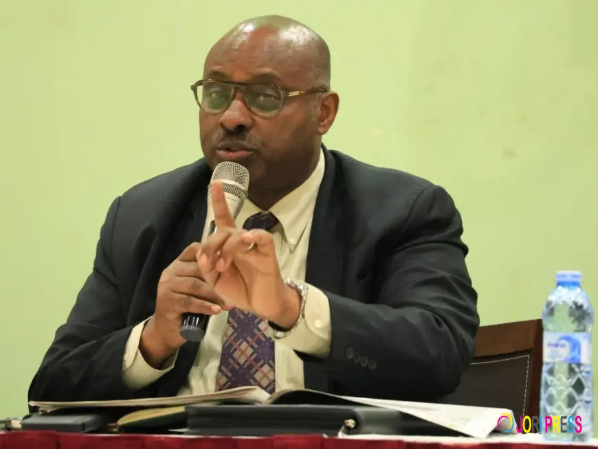 Local Gov’t PS Kumumanya eaquip Communications Officers with laptops, urges them  to utilize their offices to improve gov’t programs dissemination.