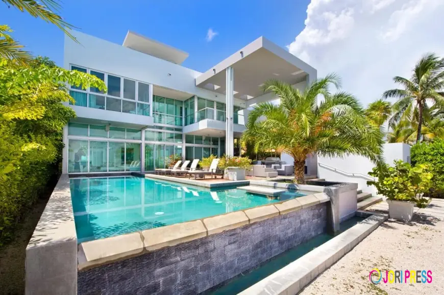 Nightfall Group Expands Its Portfolio with Luxury Beach Vacation Rentals in Dubai