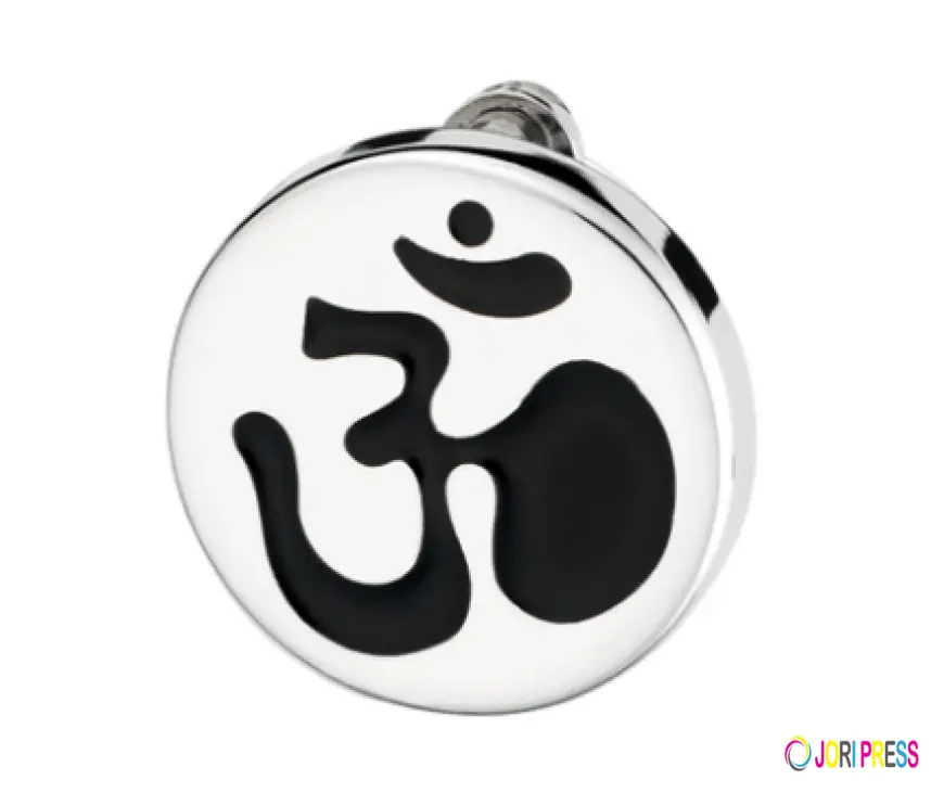 Is Ordering a Braided Black Leather Bracelet Online the New Way to Wear Meaning?