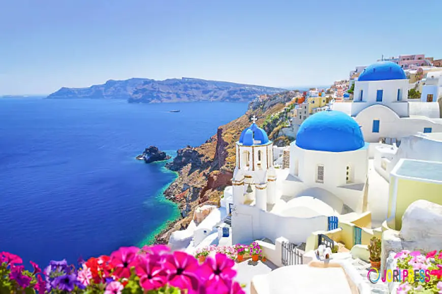 Island Hopping in Greece: Travel Tips