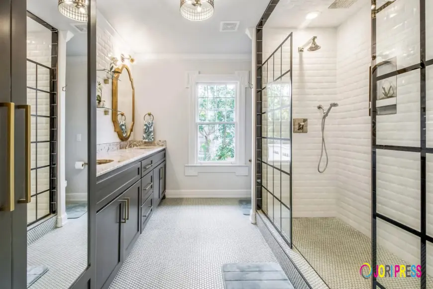 What Does a Bathroom Redesign in Glendale, AZ, Include?