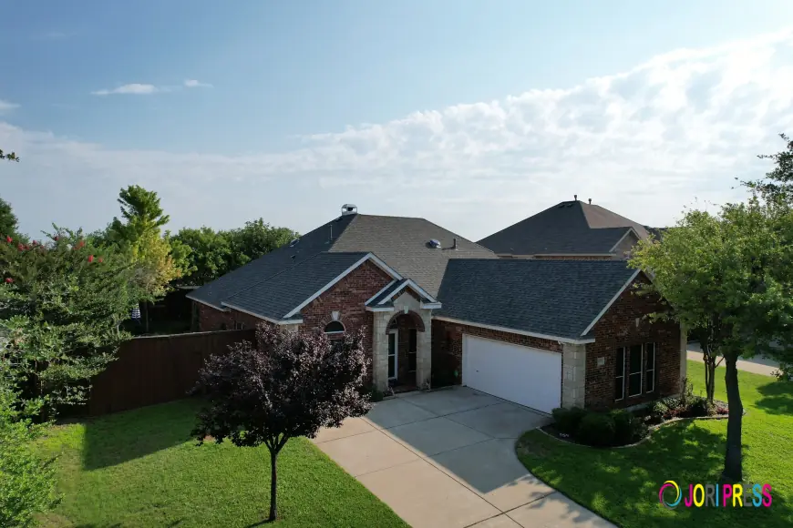 Best And Affordable Storm Damage Roof Repair in Allen