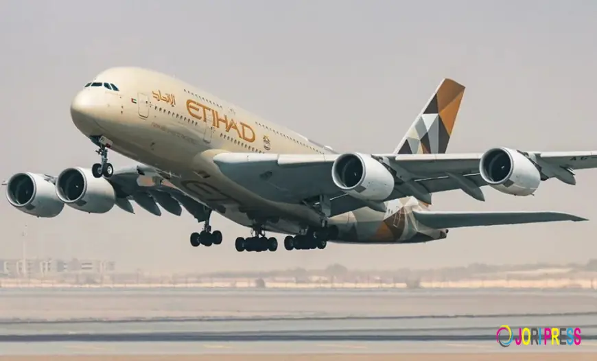 How to Make a Group Booking on Etihad Airways