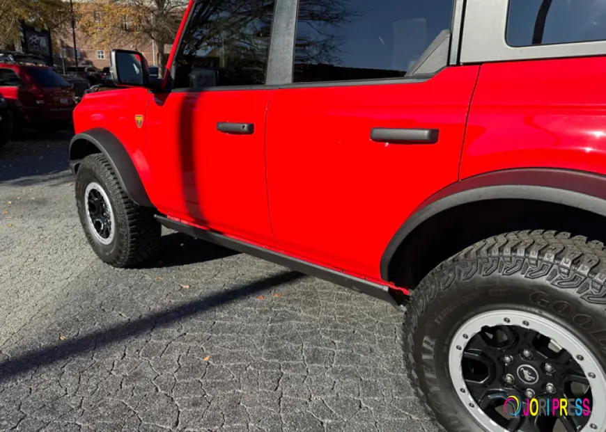 What Do Specialized Bronco Builders Offer That Standard Garages Do Not?