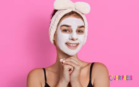 5 Brands Offering Collagen Face Masks for Plump Skin