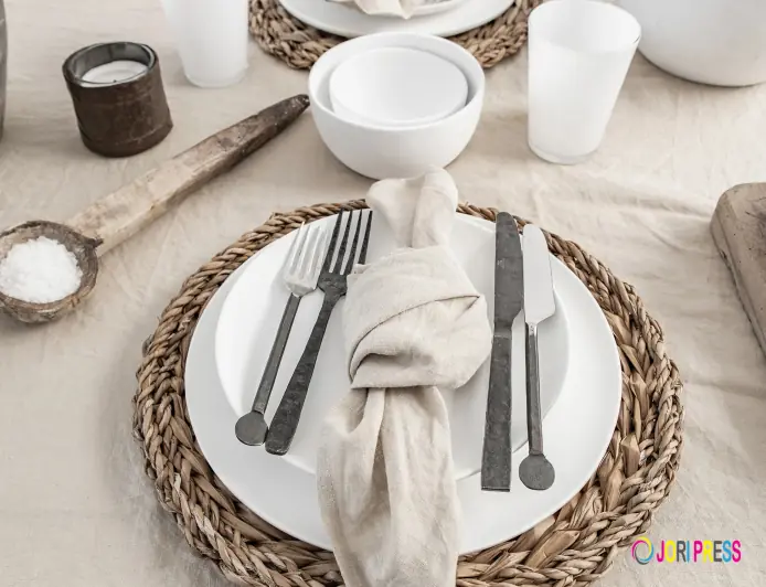 Cloth Napkins and Linen Tablecloths: The Complete Guide to Elegant & Sustainable Dining