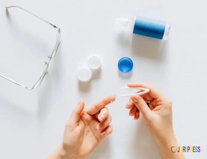 Contact Lens Solutions Market Expanding With Rising Demand For Online And E-Commerce Channels