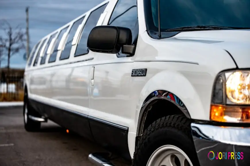 Choosing a Professional Denver Limo Service for Comfortable and Reliable Transportation