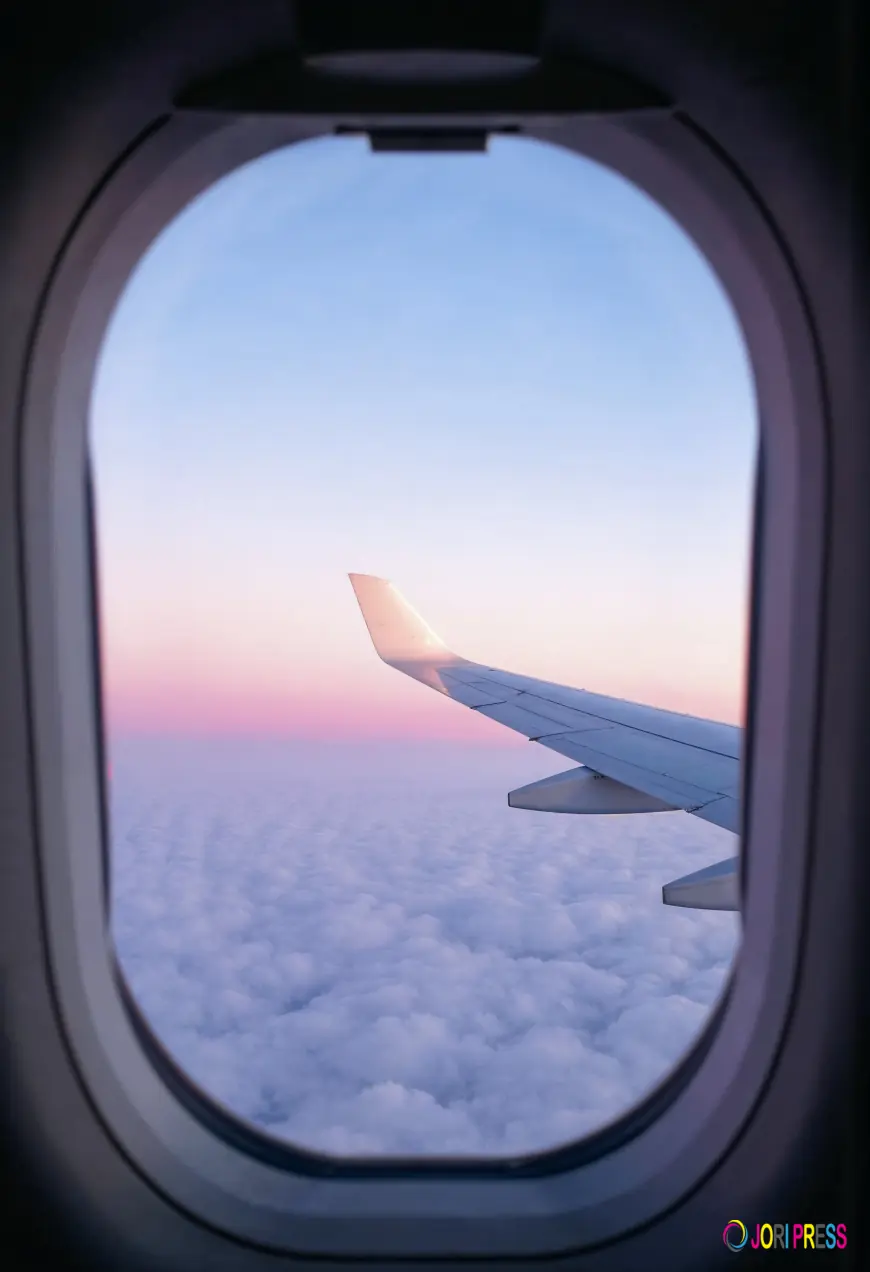 Book Instantly Via Qatar airways dubai office contact number