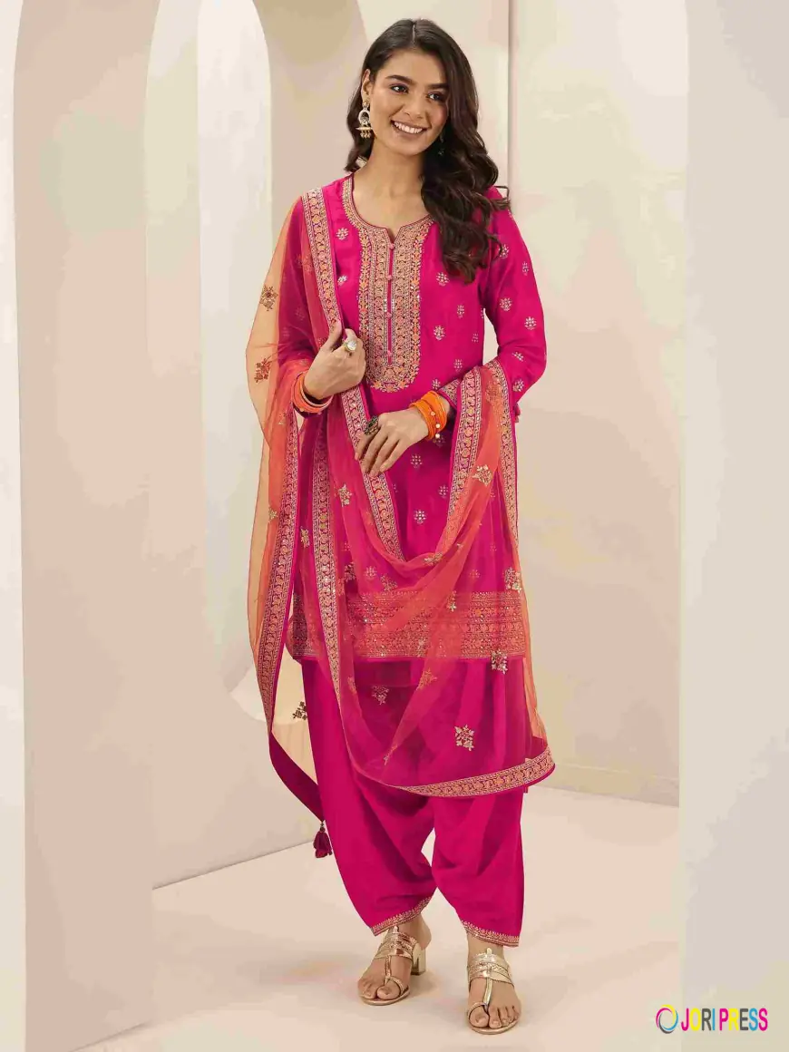 Trendy Salwar Suits You Need This Season for Effortless Fashion