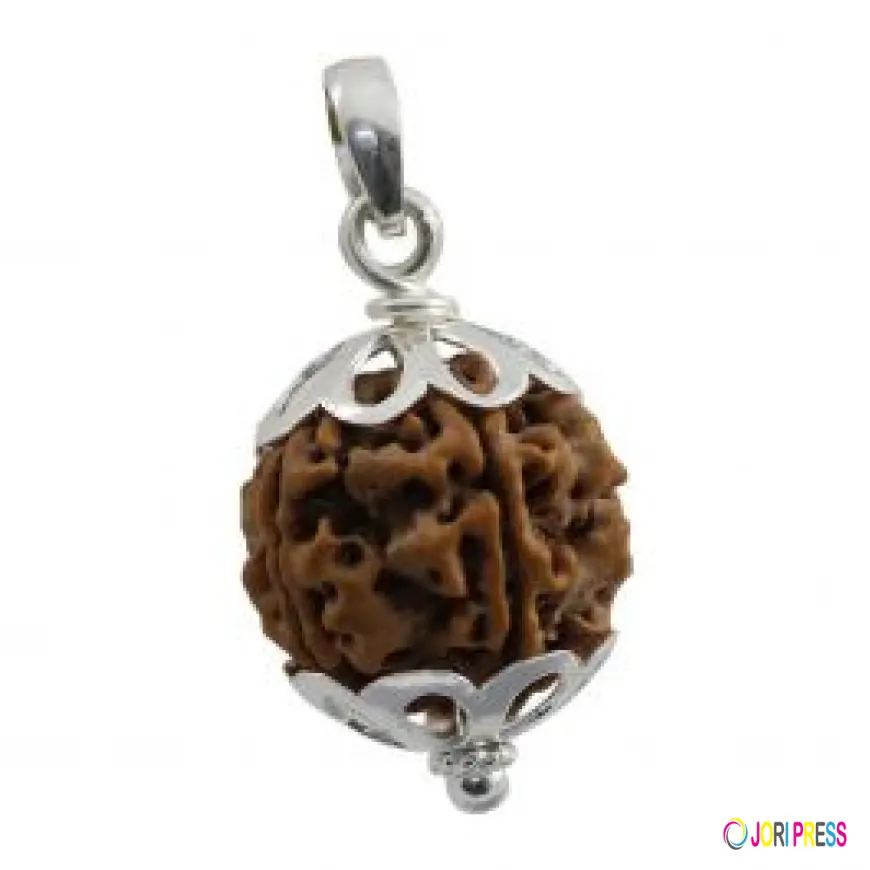 5 Mukhi Rudraksha – Meaning, Benefits & How to Wear