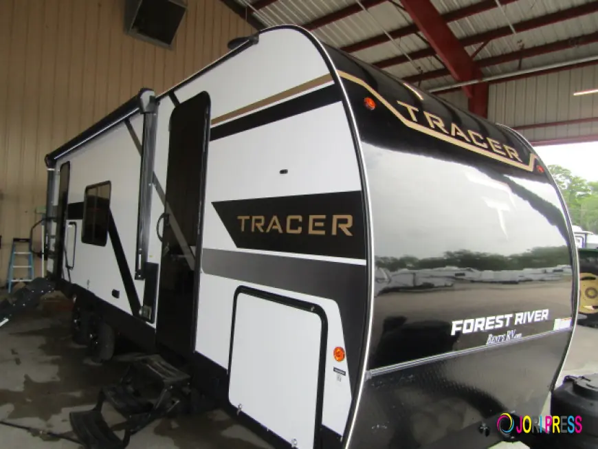 What Features Come in Fifth Wheels $25,000 to $50,000 in Louisiana?