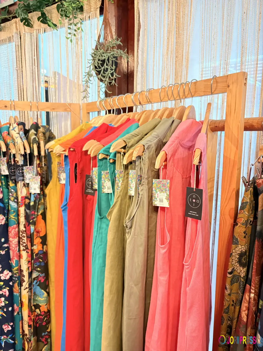 Discover Elegant Thai Silk Styles – Toanoi House