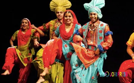 How to Organize a Traditional Punjabi Group Dance for a Marriage Celebration