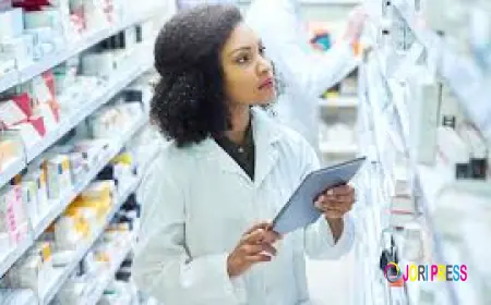 How Does a Pharmacy Technician Program Support Medication Safety and Compliance?