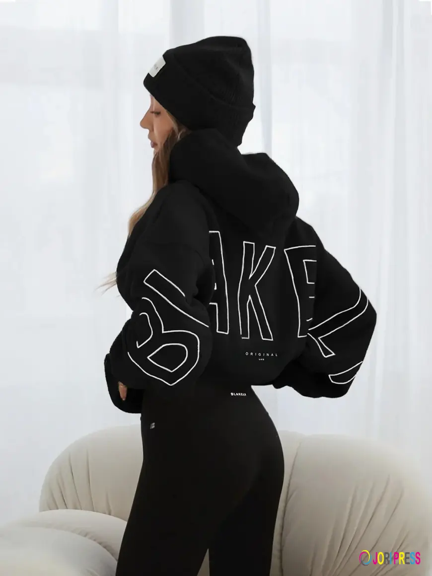 Blakely The Hoodie That Quietly Changed My Wardrobe 