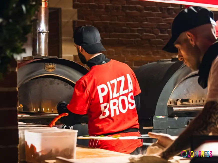 Why PizzaBros Delivers the Best Pizza Catering London for Every Event