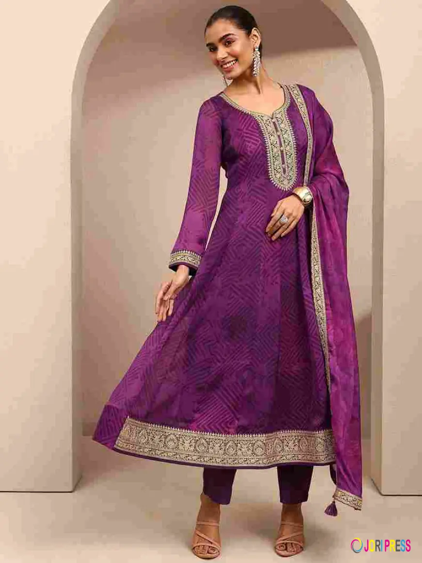 Trendy Anarkali Suits for Women to Elevate Your Festive Wardrobe