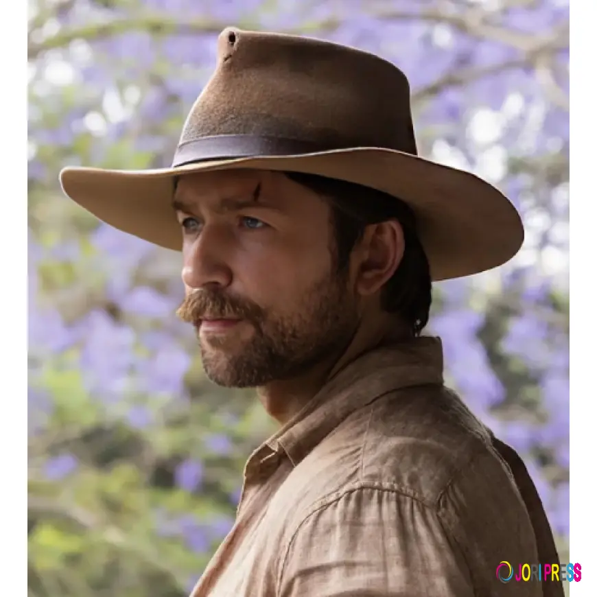 Fans of the series admire the style of Spencer Dutton, and his hat plays an important role in shaping his strong and adventurous personality