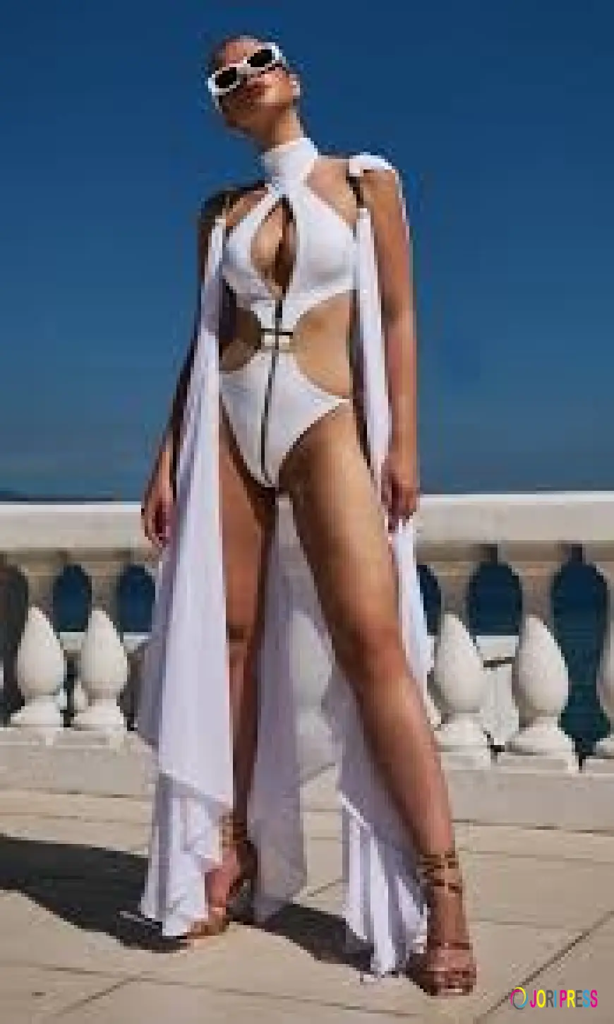 Buy Luxury Swimwear: A Complete Guide to Style, Quality, and Smart Shopping