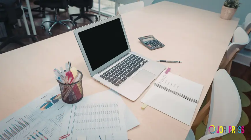 How Software Development and Staff Augmentation Accelerate Project Delivery